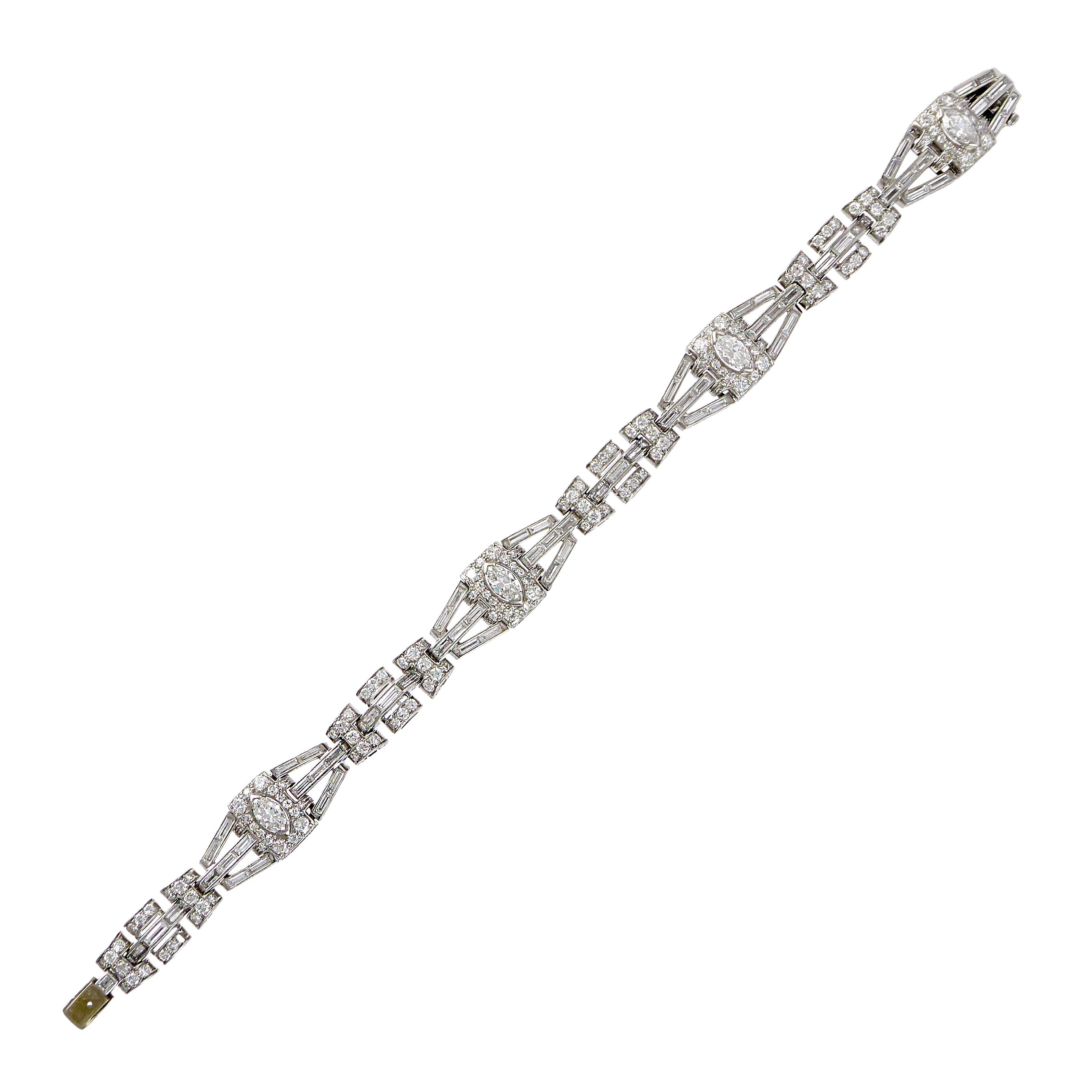Diamond strap bracelet with baguette line lozenge motifs